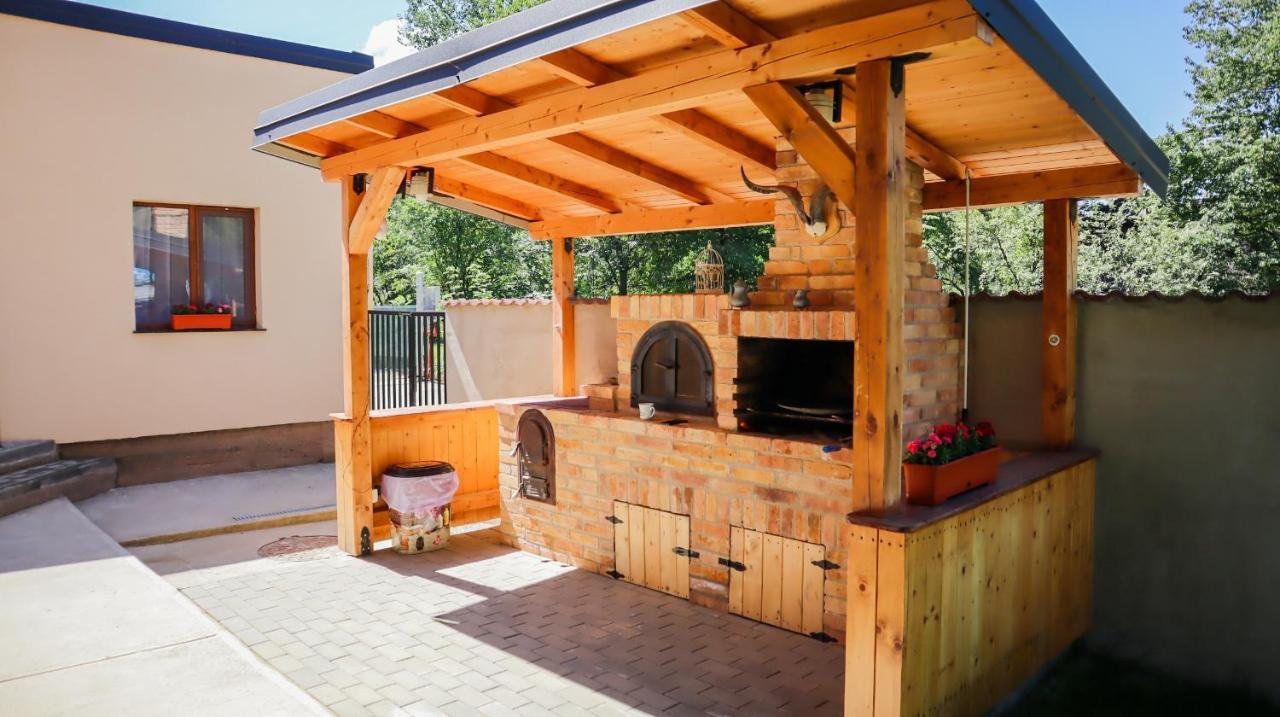 Giadda Rooms Borşa Buitenkant foto
